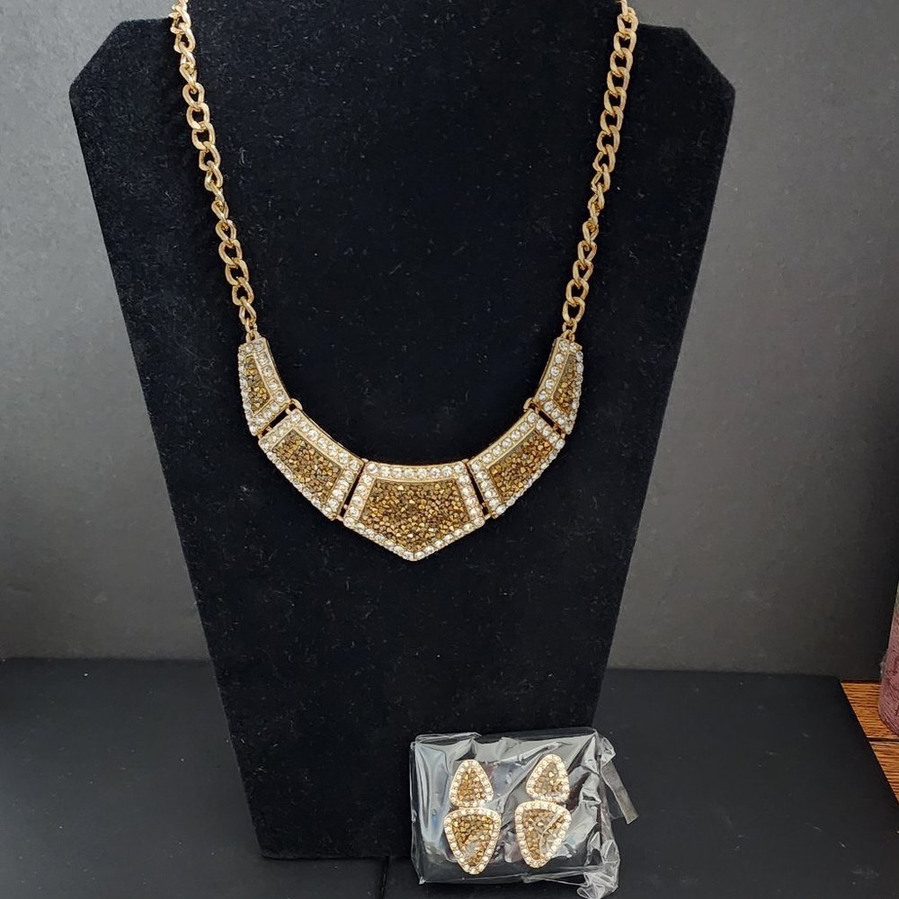 Avon Natural Elements Statement Necklace & Earrin… - image 1